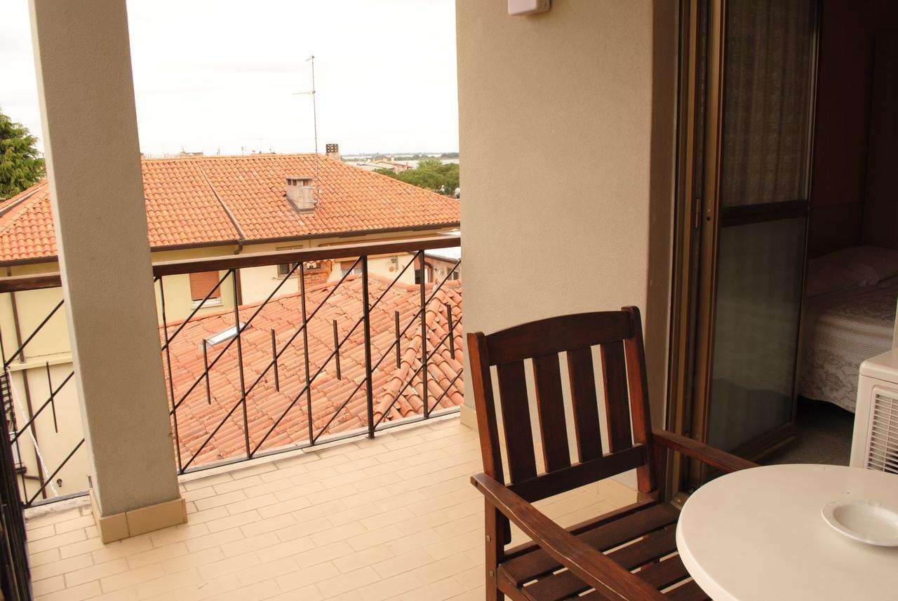 Hotel Villa Augusta Grado Exterior foto